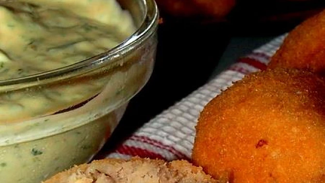 Rybí krokety s křepelčími vajíčky