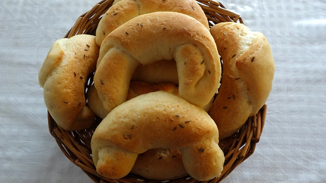 Sádlové rohlíky bez lepku, mléka a vajec