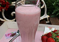 Jahodový koktejl s jogurtem