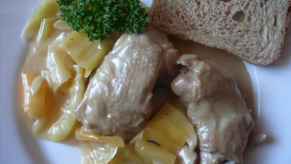 Kuře na paprikách