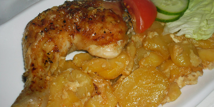 Kuře na smetaně s bramborem