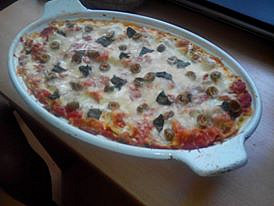 Lasagne s makrelou, ricottou, špenátem a rajčaty