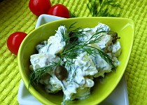 Lehký bramborový salát s koprem a kapary