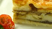 Lilkové lasagne s pórkovou salsou