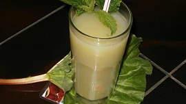 Limonáda z rebarbory
