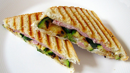 Obyčejný opékaný toast