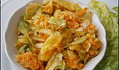 Osvěžující zeleninový salát s balzamikovým krémem