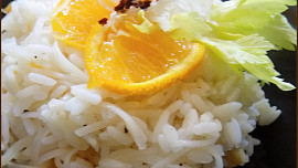 Pikantní rýžový salát