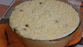 Rýžový pudding s rozinkami    Retro Rýžový pudding s rozinkami    Retro