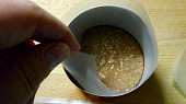 Semifreda - minidortíky - recept fotopostup (pásku pak dáme mezi formičku a korpus)
