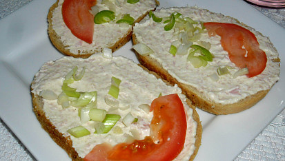 Školková pomazánka