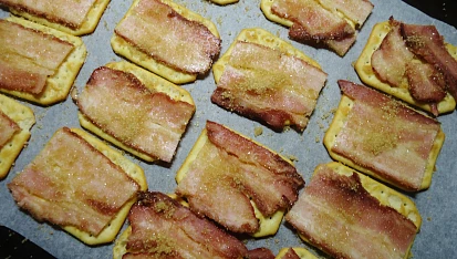 Slaninové krekry