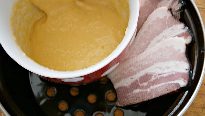 Špecle s kysanou smetanou, Těsto na špecle,anglická slanina