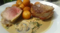 Steak z panenky s žampionovou omáčkou