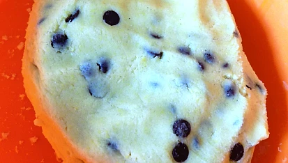 Sušenky s kousky čokolády (cookies)