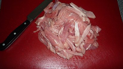 Vepřová plec na způsob číny, s kari kořením, smetanou
