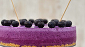 Borůvkový ombre dort