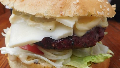Cheeseburger na grilu, Cheeseburger na grilu