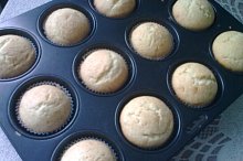 Cupcakes s čokoládovou polevou  upečené