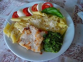 Filé na šalvěji s pestem a penne rigate