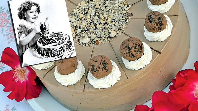 Historické dorty: Lanýžový pro Shirley Temple, Dětská hvězda stříbrného plátna Shirley Temple dostávala k narozeninám dorty, se kterými se nechávala fotografovat