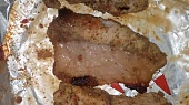 Keříčkovec červenolemý na grilu