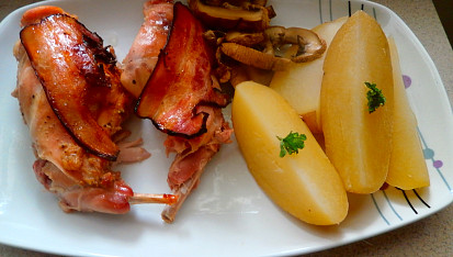 Králík na anglické slanině