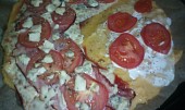 Kukuřičná pizza (z polenty)
