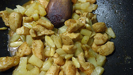 Kuřecí nudličky s ananasem z 1000 receptů