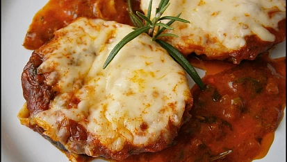 Lilek zapečený s Tikka masalou, Detail hotového jídla