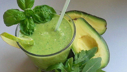 Matcha detox drink