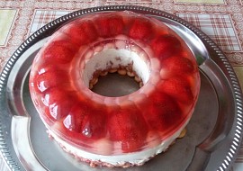 Nepečený jahodovo-meruňkový dort