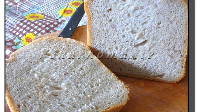 Očkatý chléb s kefírem