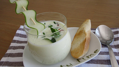 Okurková polévka-nevařená
