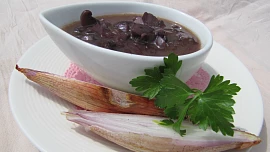 Omáčka  Madeira