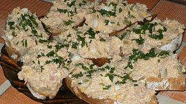 Pomazánka z vepřové konzervy