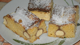 Prosedlá buchta s tvarohem