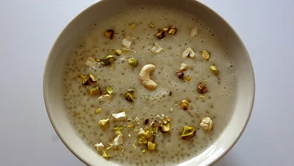 Sabudana kheer (indický dezert z tapiokových perliček)