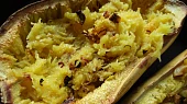 Aglio olio  peperoncino ve špagetové dýni