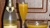 Bellini koktejl