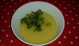 Bramborovo - cuketová polévka