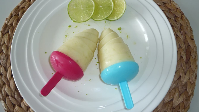 Jogurtové nanuky s limetou (bez laktózy)