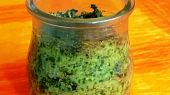 Mangoldovo-petrželkové pesto