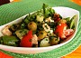 Mangoldový salát s tofu a zeleninou