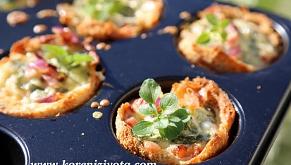 Mini quiche - toastové košíčky, pokud použijete plech na muffiny, je to pak snadné
