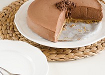 Nepečený čokoládový cheesecake s kondenzovaným mlékem