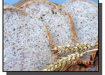 Obyčejný chleba s mákem a otrubami
