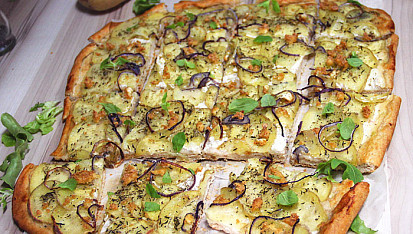Bramborová pizza - pizza di patate