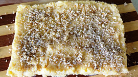 Polenta na hlávkovém salátu