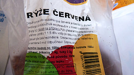Pomalená kližka s červenou rýží